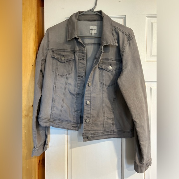 Women’s Jean jacket - Picture 2 of 2